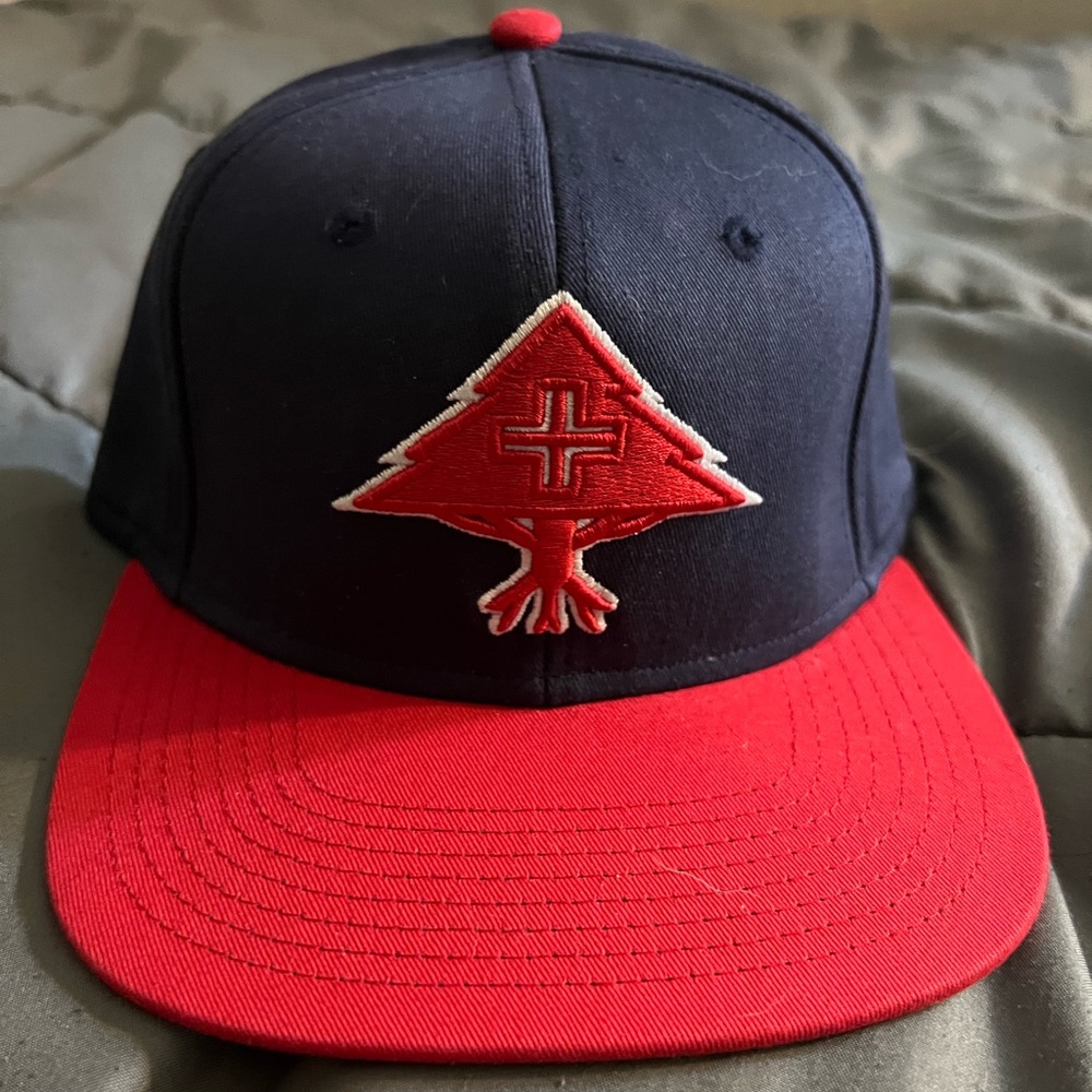LRG (Lifted Research Group) Snap Back
